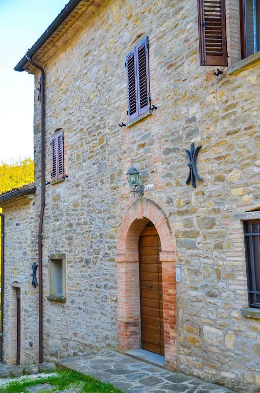 Agriturismo Cailuca Pietralunga  Luaran gambar