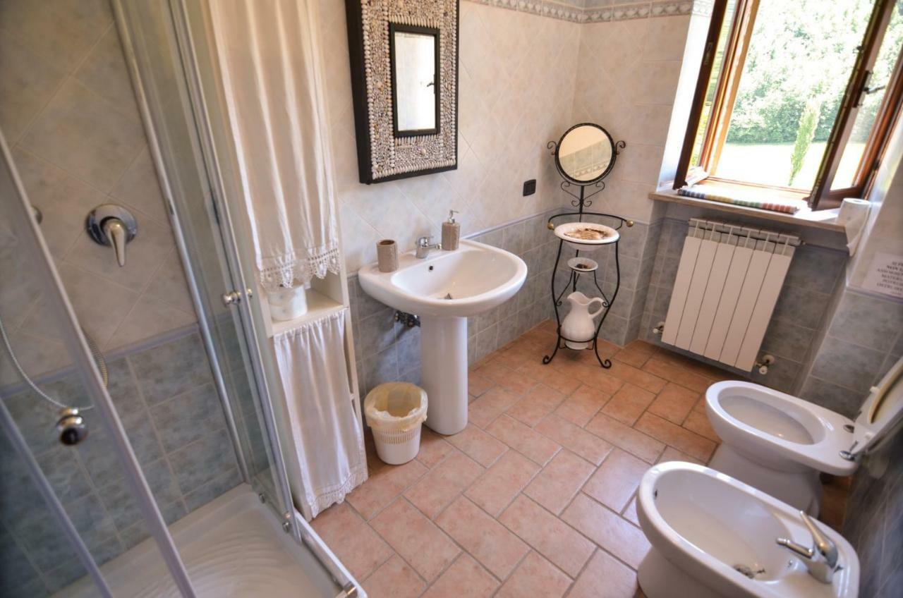 Agriturismo Cailuca Pietralunga  Luaran gambar