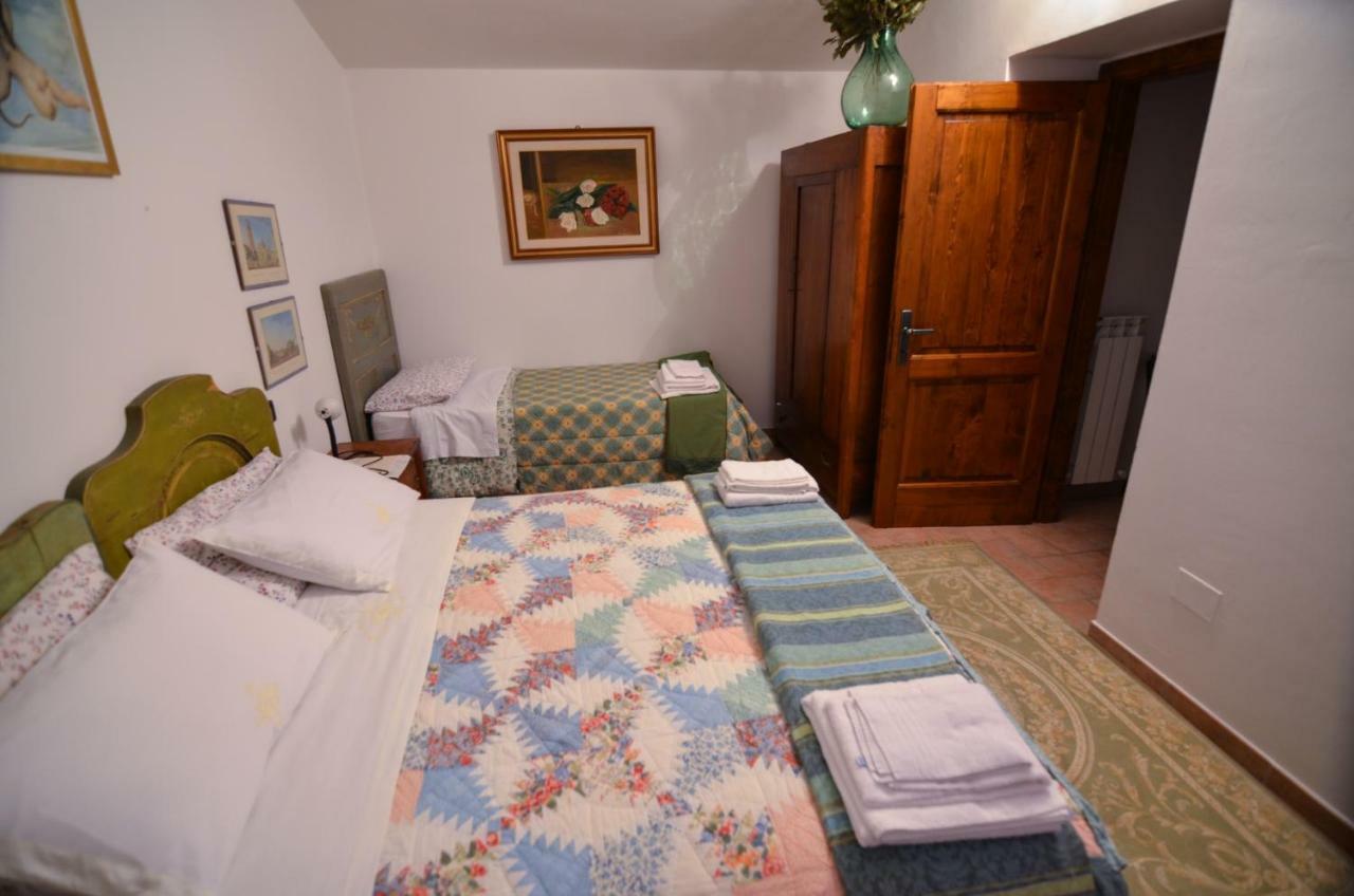 Agriturismo Cailuca Pietralunga  Luaran gambar